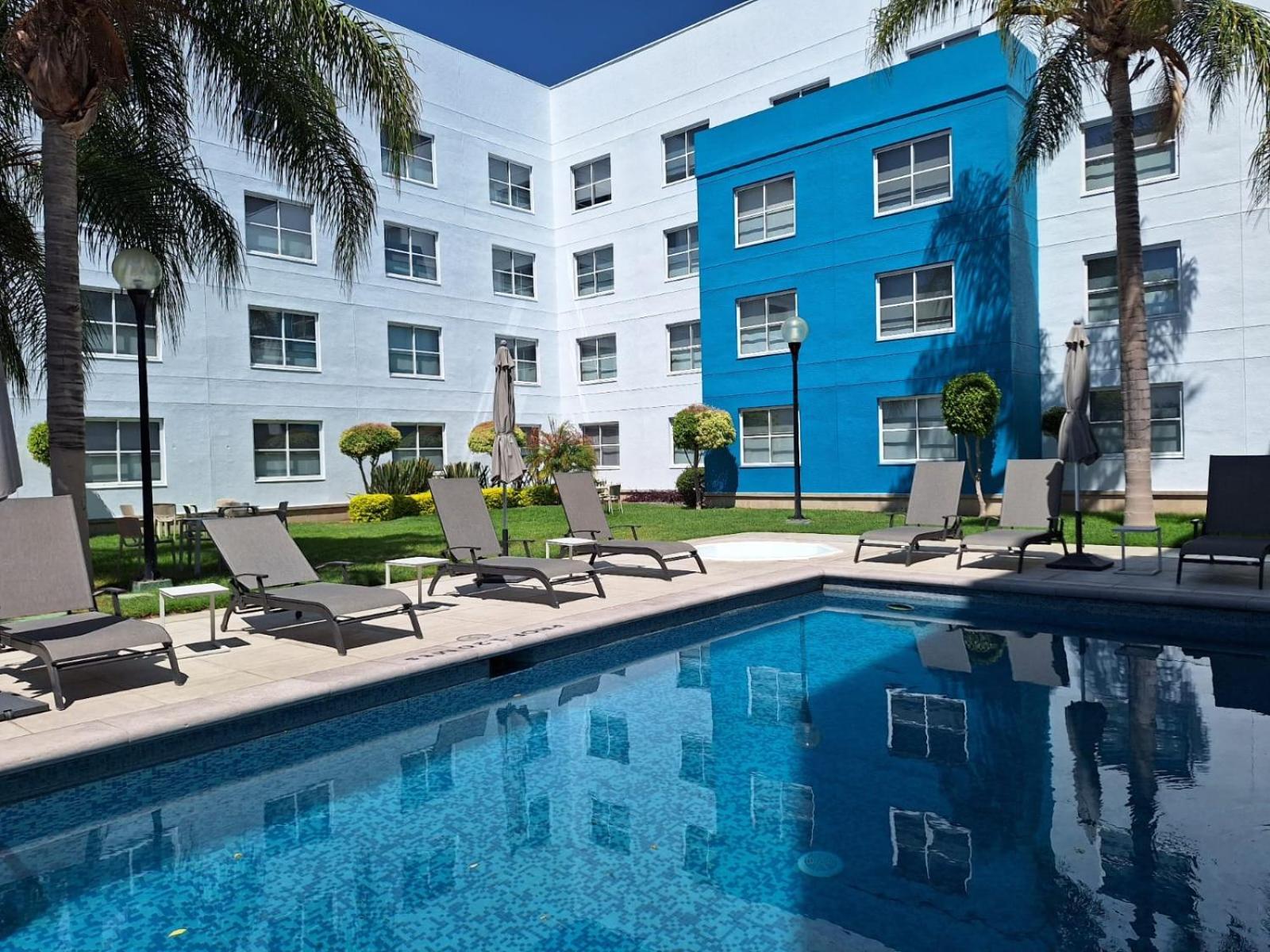 Sierra Suites By Hp Hotels サン・ルイス・ポトシ エクステリア 写真