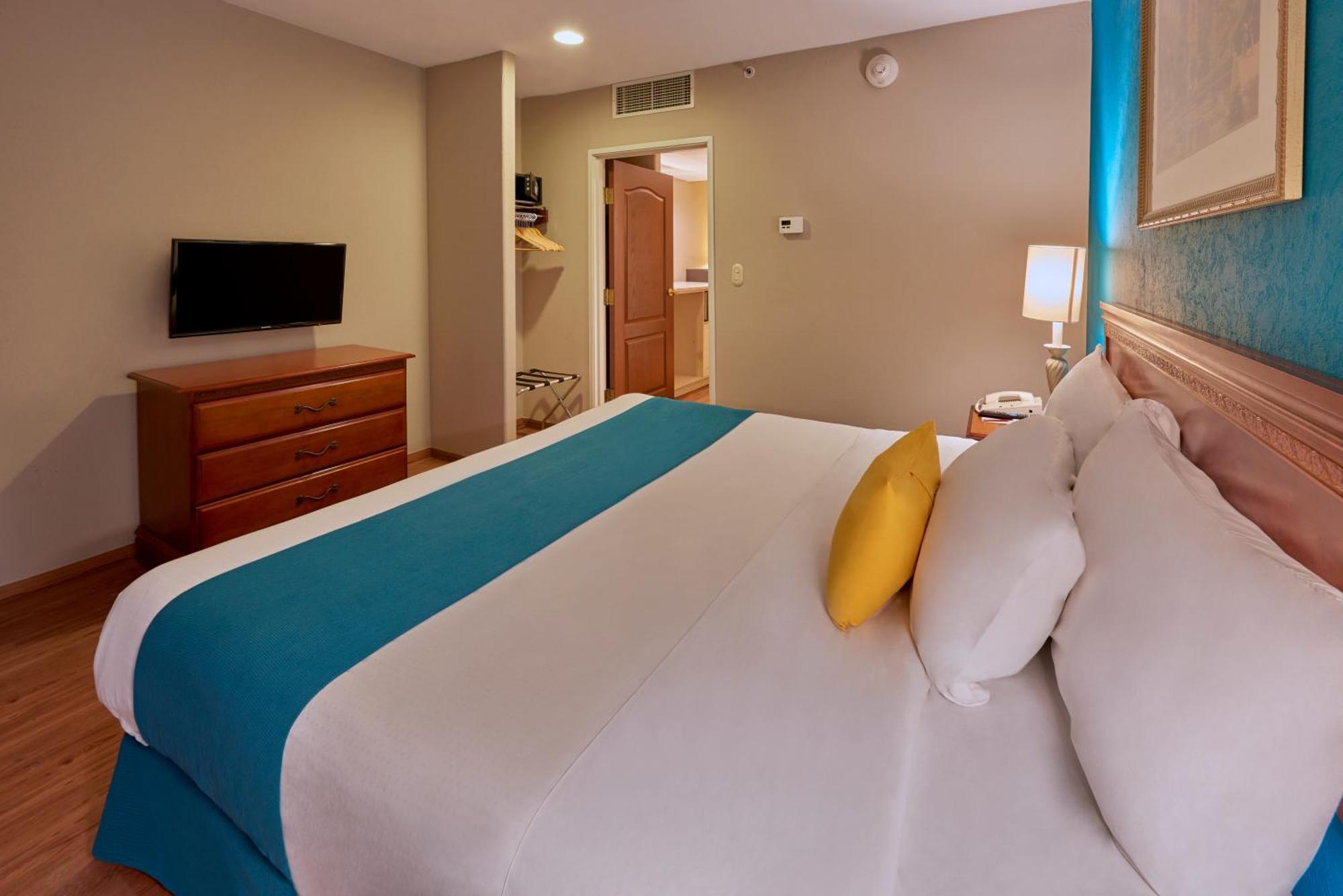 Sierra Suites By Hp Hotels サン・ルイス・ポトシ エクステリア 写真