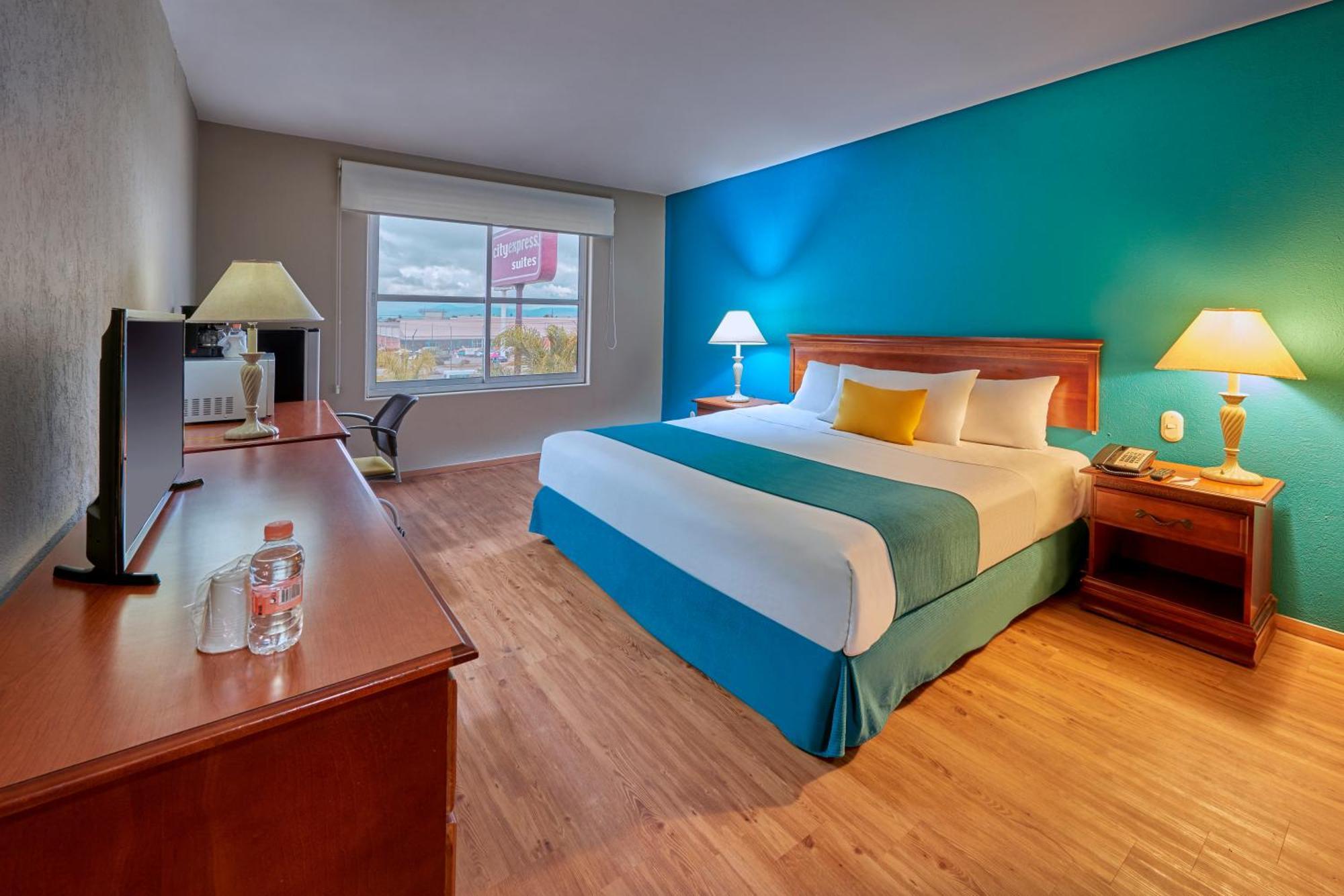 Sierra Suites By Hp Hotels サン・ルイス・ポトシ エクステリア 写真