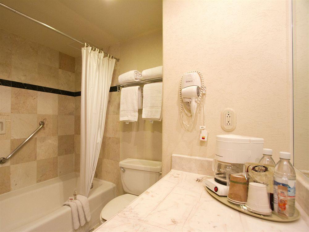 Sierra Suites By Hp Hotels サン・ルイス・ポトシ エクステリア 写真