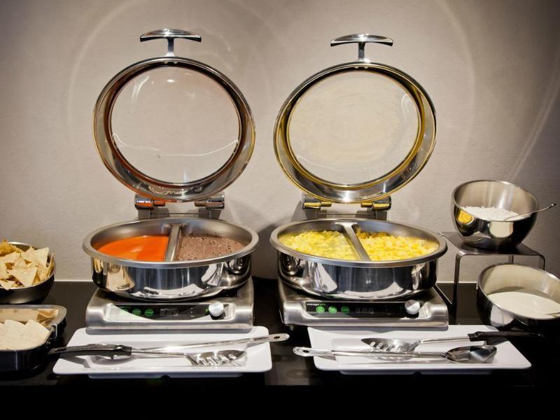 Sierra Suites By Hp Hotels サン・ルイス・ポトシ エクステリア 写真